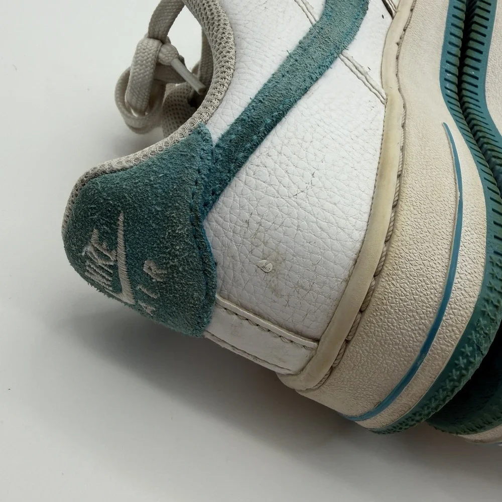 Nike Air Force 1 Low Bugs Bunny Space Jam White Blue Youth 5Y DM3353-100